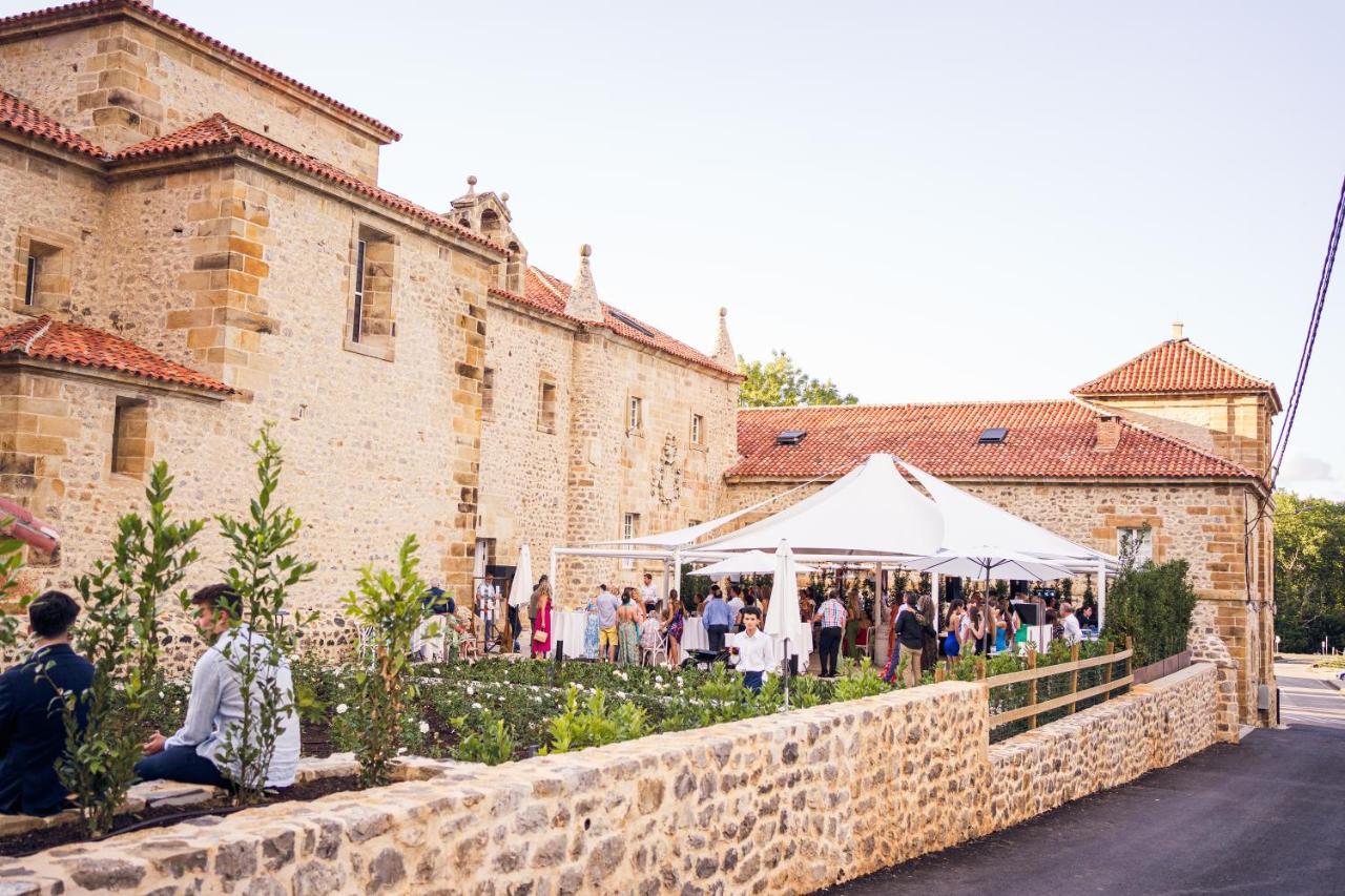 Palacio De Los Acevedo Hoznayo Buitenkant foto